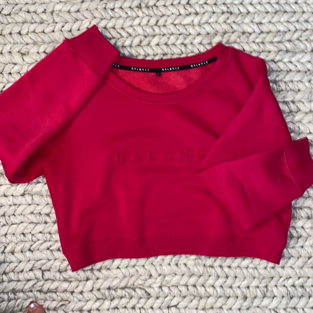 Balance Athletica Essence Crew